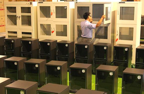 Производство шкафов сухого хранения в Тайване